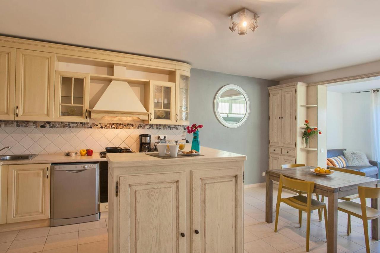 Mare Appart Avec Jardin Et Bbq Vue Mer Et Montagne Plage Et Port A 2 Pas Calvi  Exterior foto